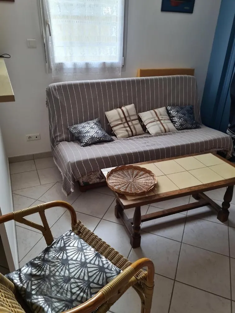 Maison Face A La Mer Tregunc Holiday home